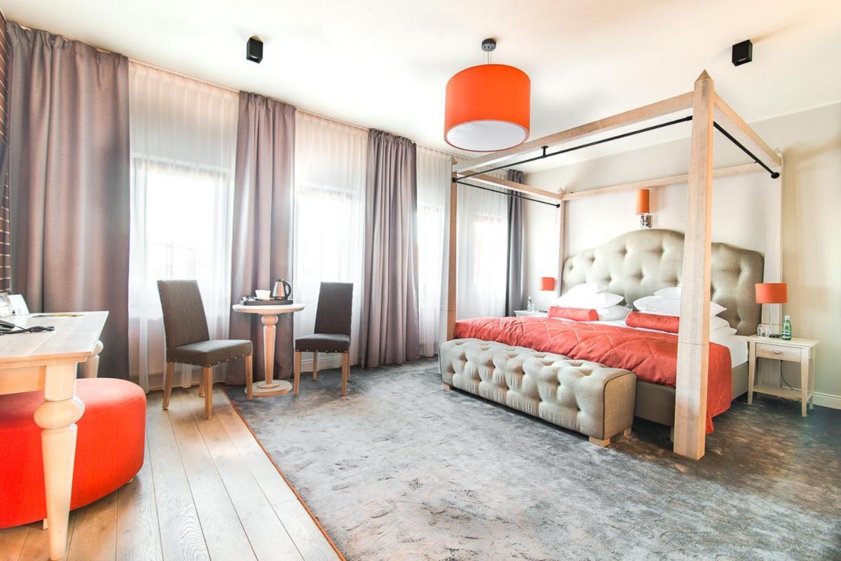 Hotel Browar Kościerzyna Exteriör bild