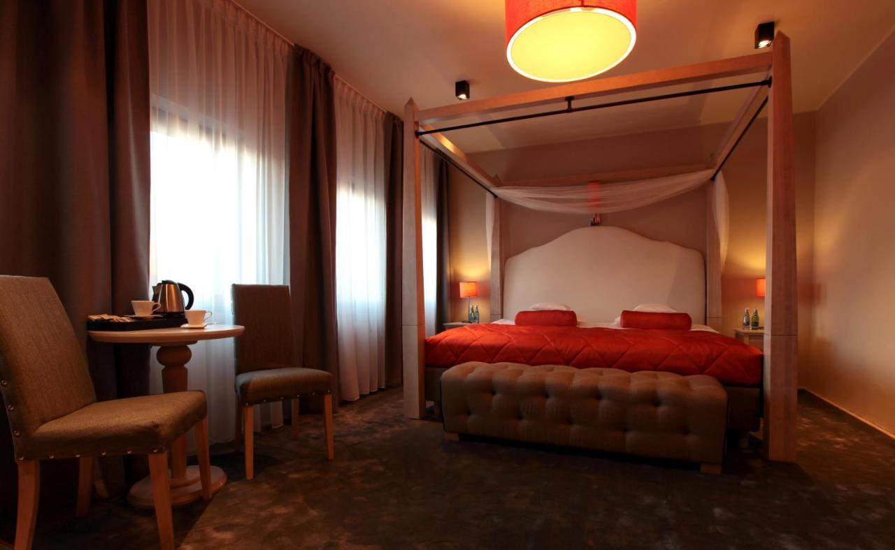 Hotel Browar Kościerzyna Exteriör bild